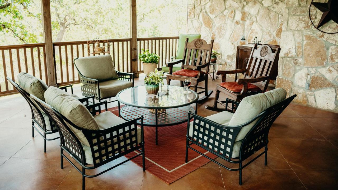 Casa Del Rio Bed And Breakfast Bastrop Exterior photo